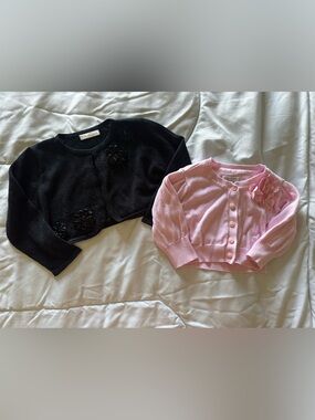✨4/$16✨Short Button-Front Knit Cardigans - Size 4T